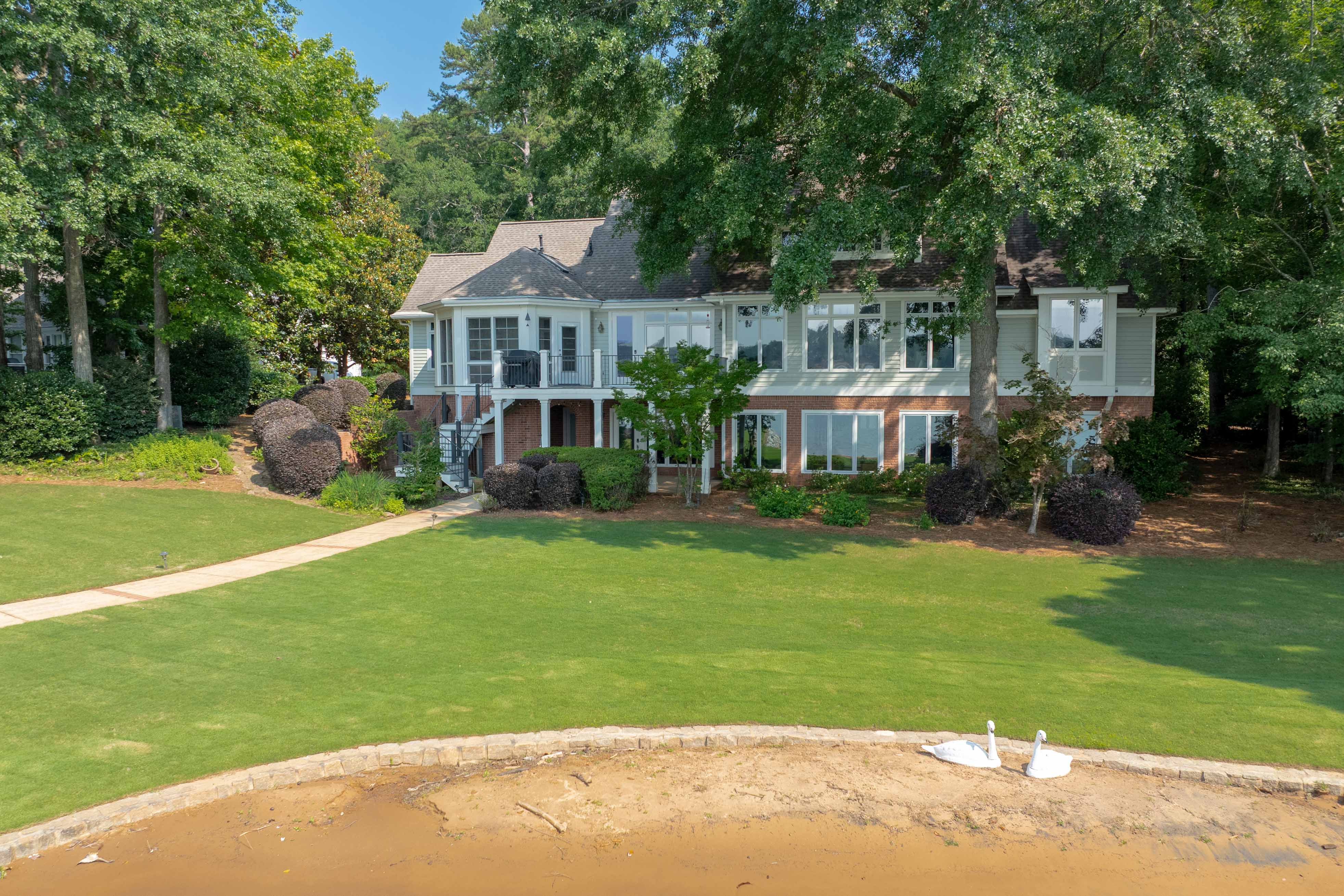 140 Winnstead Place image 36
